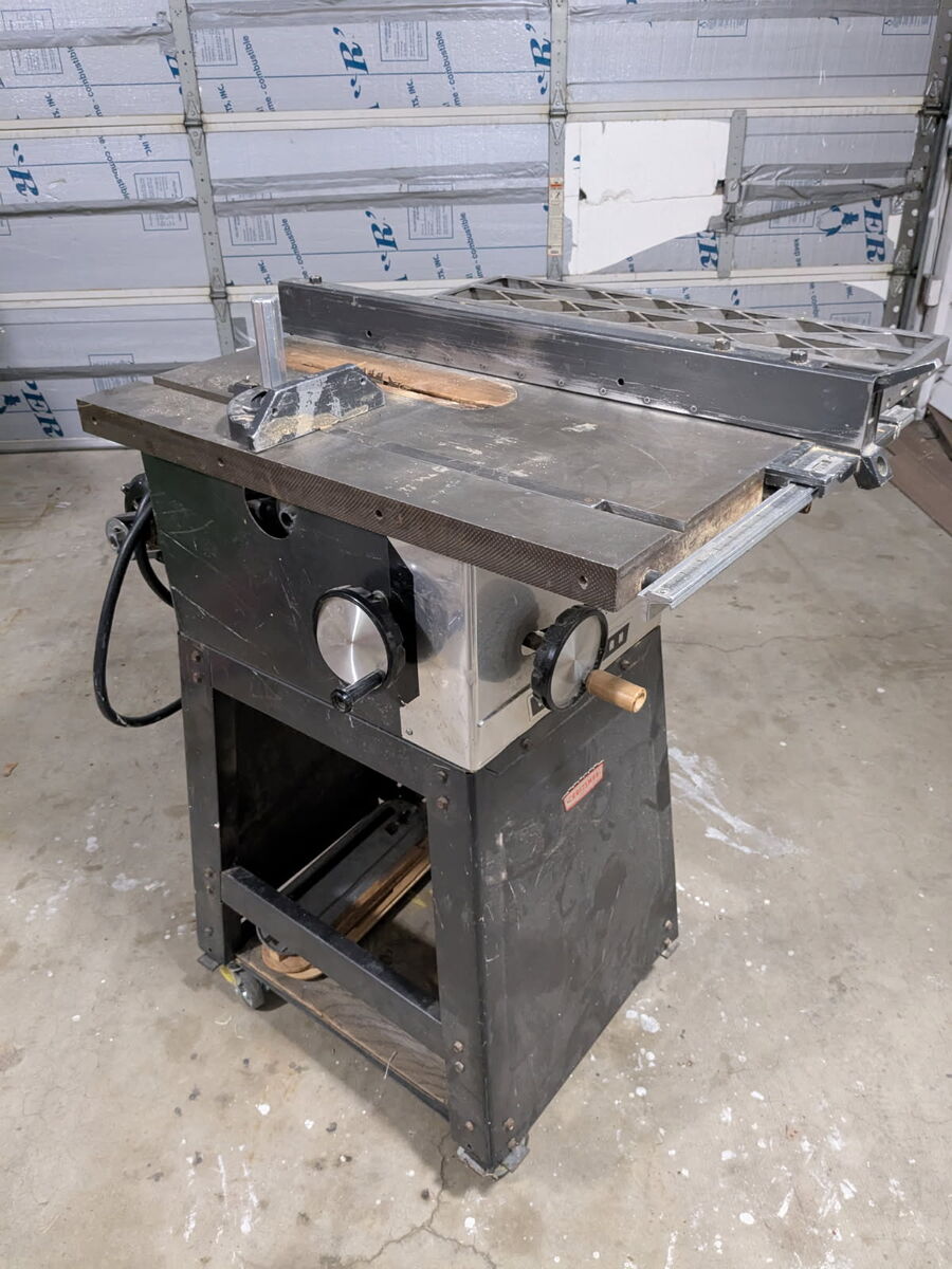 Craftsman Table Saw – Model 113.12170