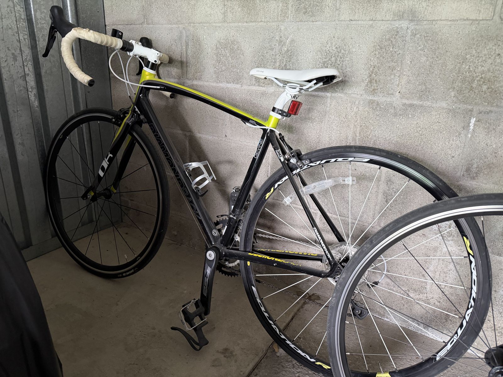 2013 Diamondback Airen 3 52CM Women Bike