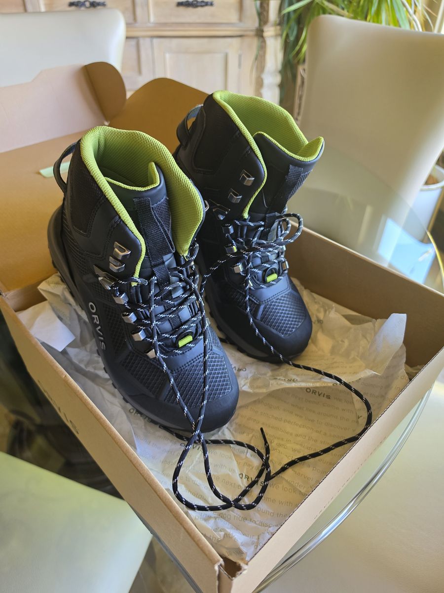 ORVIS WADING BOOTS