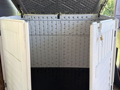 Suncast storage shed