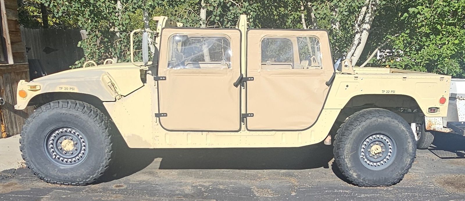 1901 AM General M998 