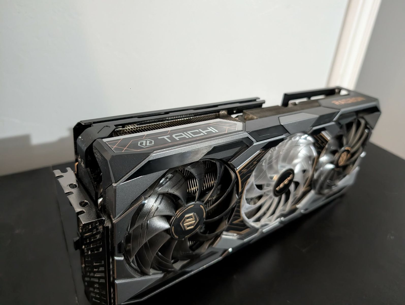 ASRock Radeon RX 9070 XT Taichi 16GB OC - Excellent Condition