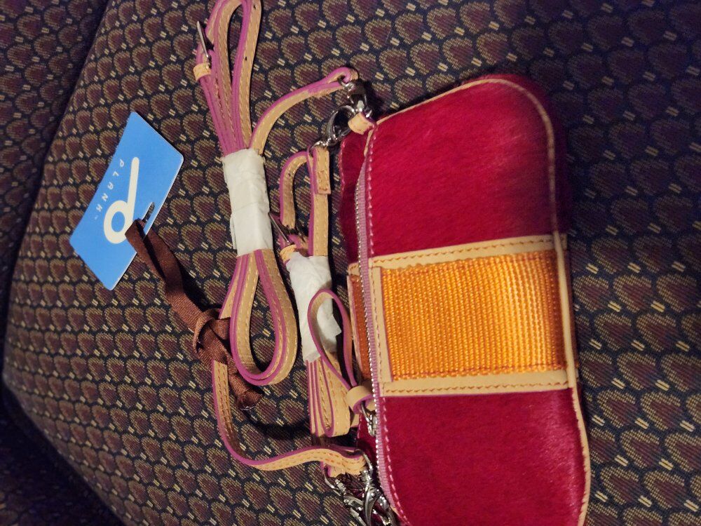 Show your style! PLANK brand purse cross-body bag.