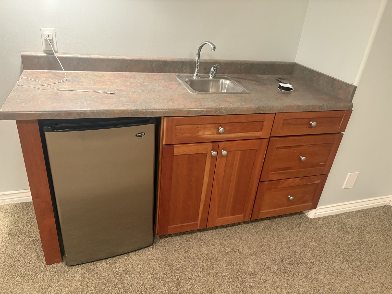 Free cabinet