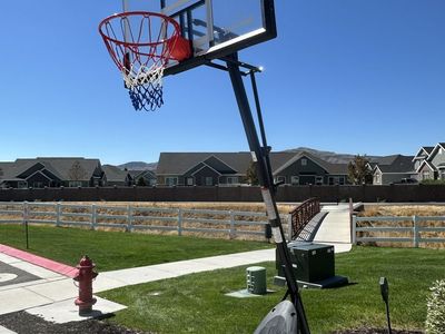 Spalding 54 inch basketball hoop