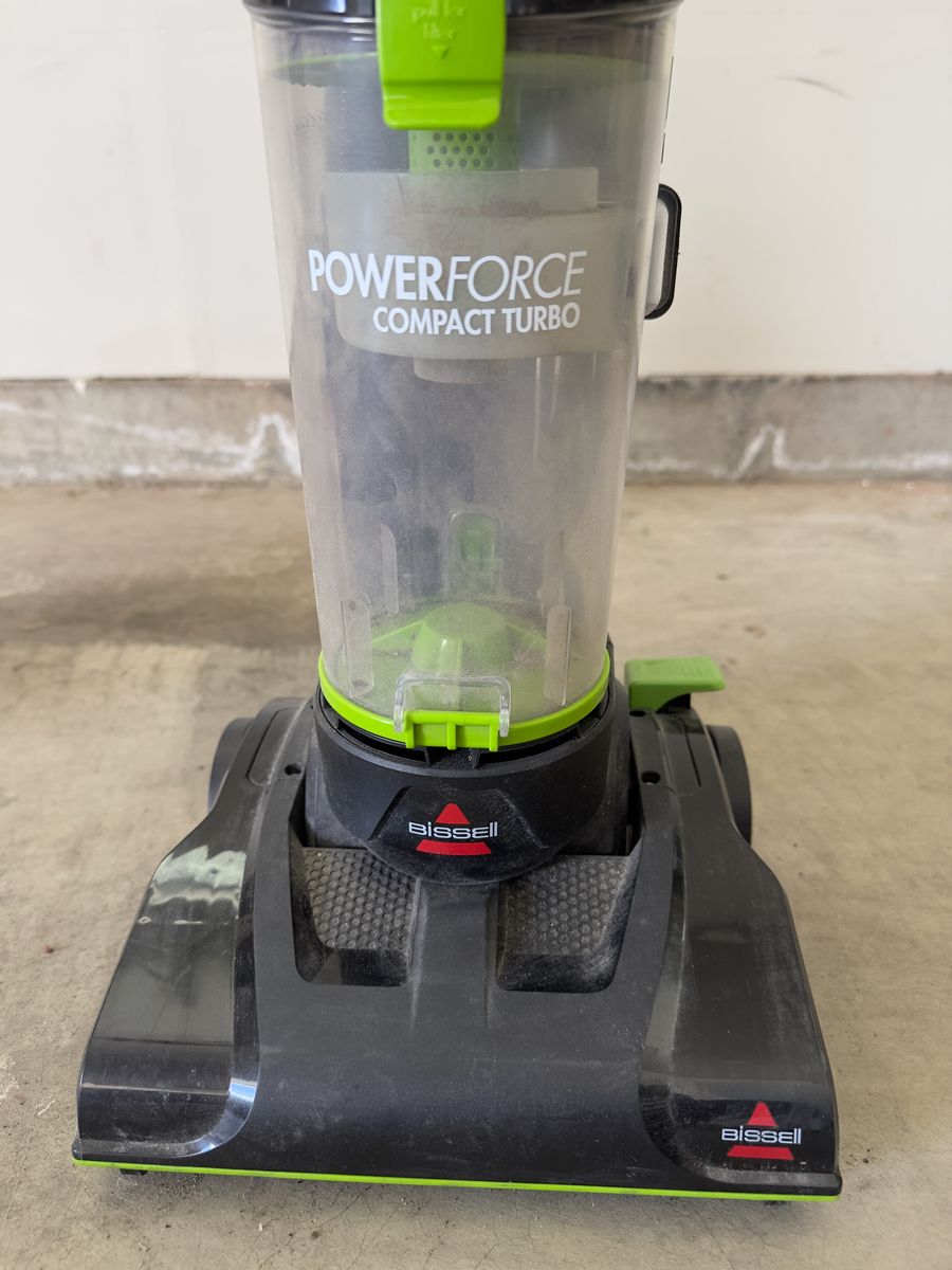 Bissell PowerForce Compact Turbo Bagless Upright Vacuum