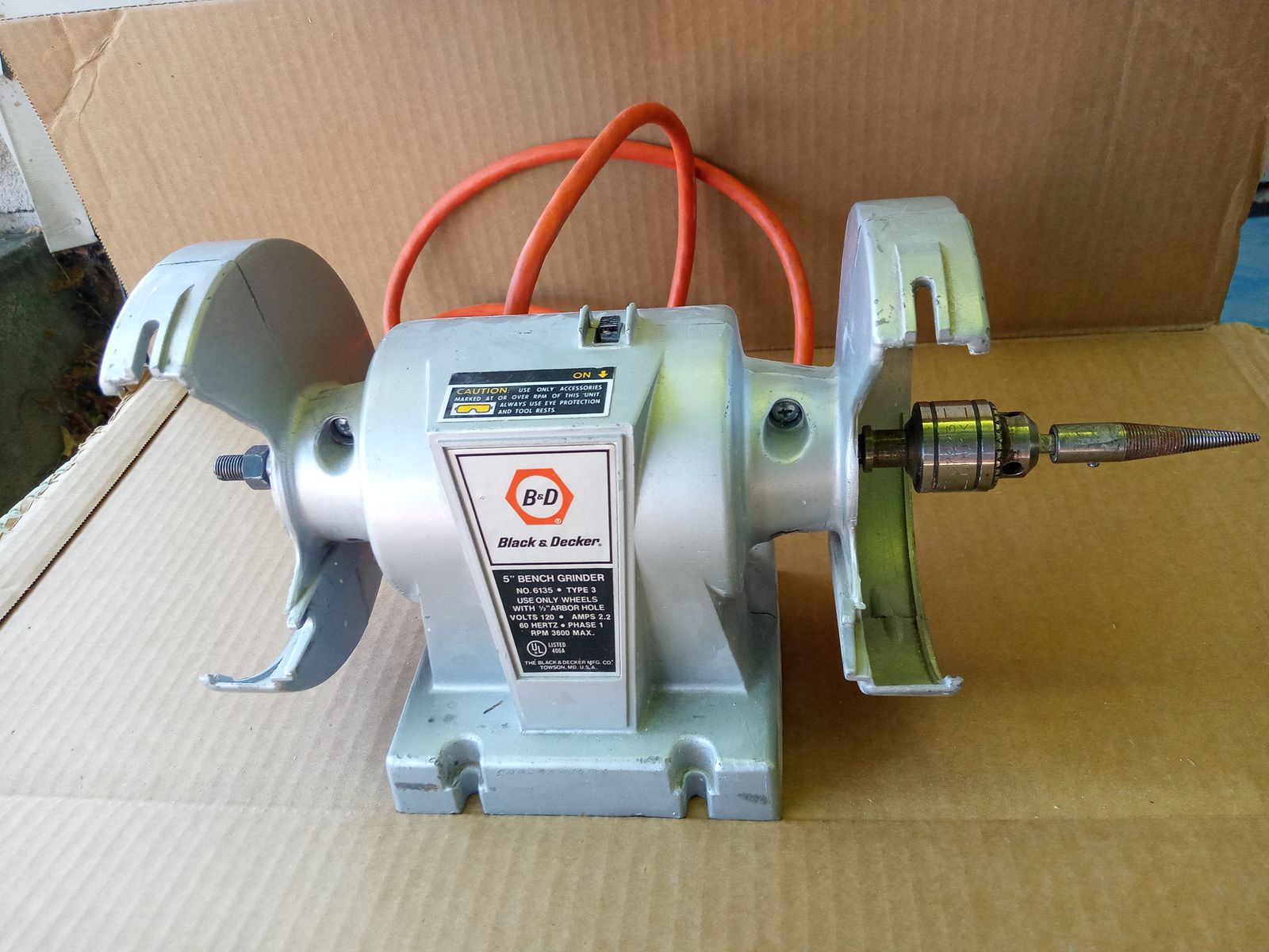 5" Black & Decker Bench Grinder