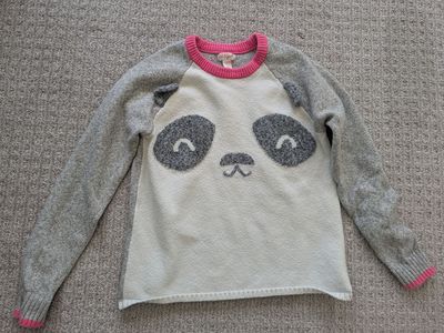 Girls Cat & Jack panda face sweater, size L (10/12)