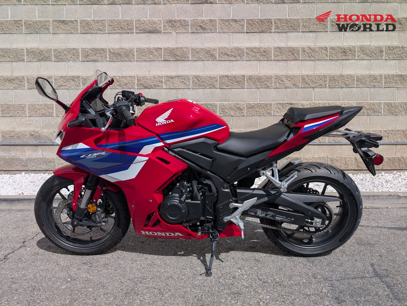 2025 Honda CBR500R ABS