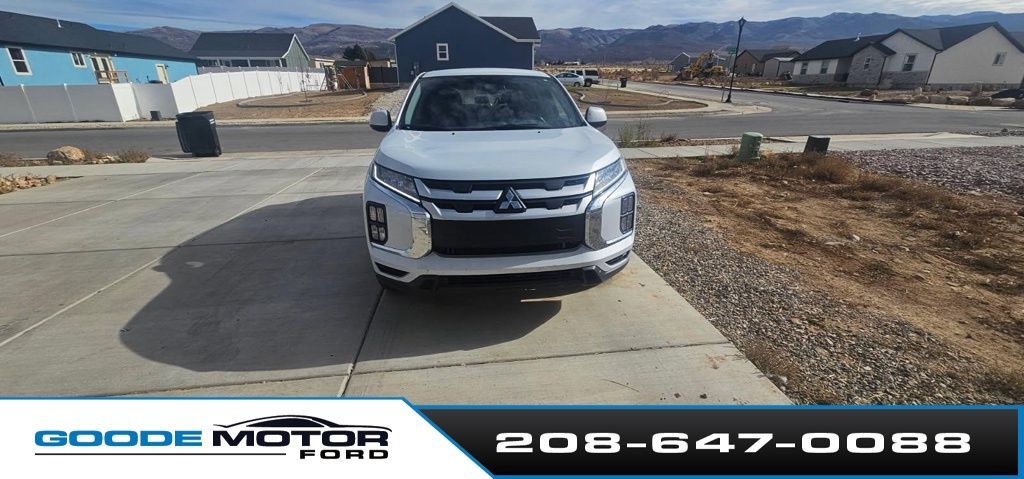 2024 Mitsubishi Outlander Sport ES
