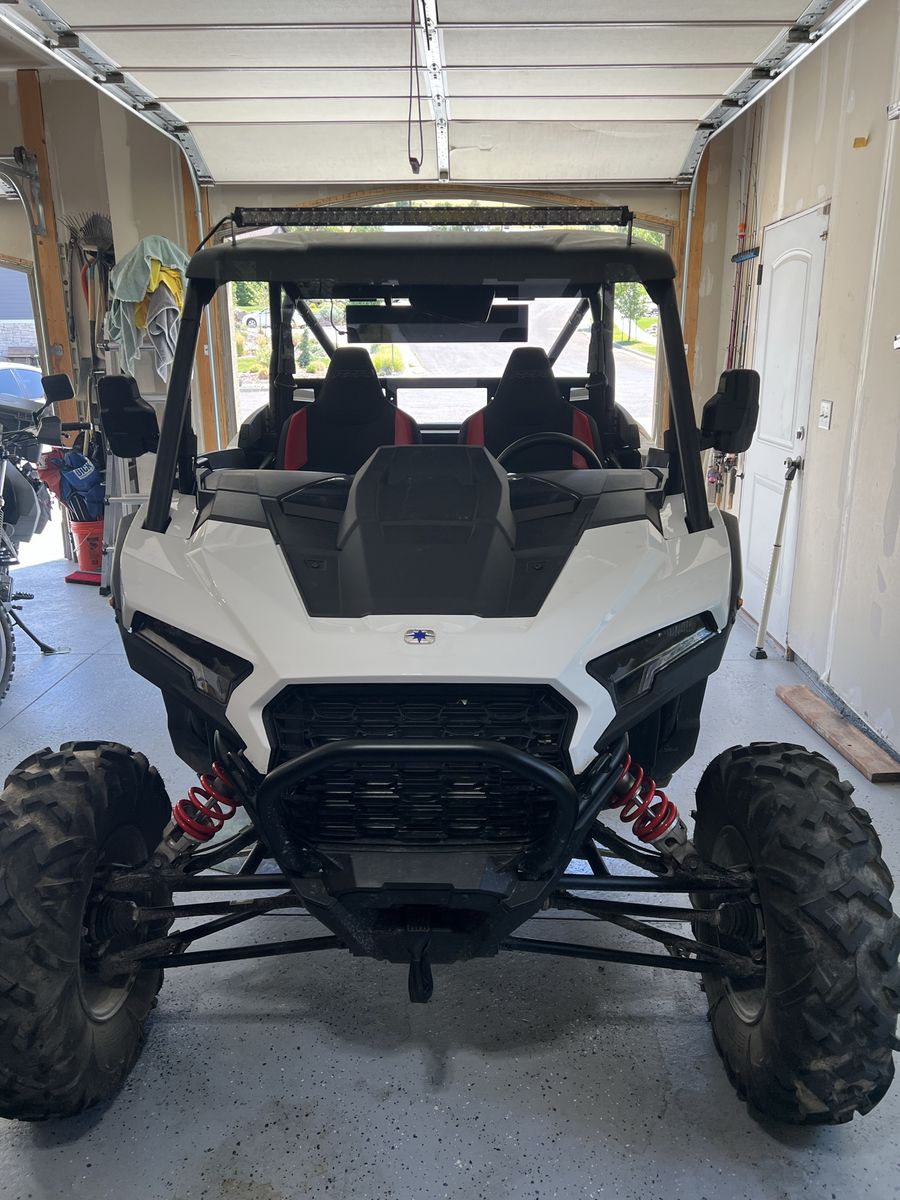 Polaris rzr xp 1000