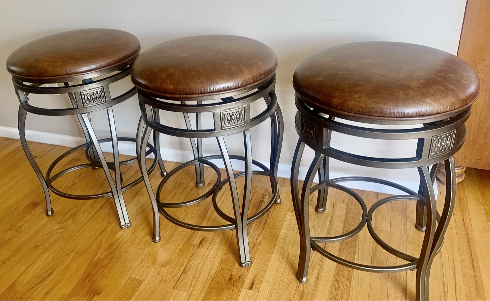 3 Swivel Bar Stools