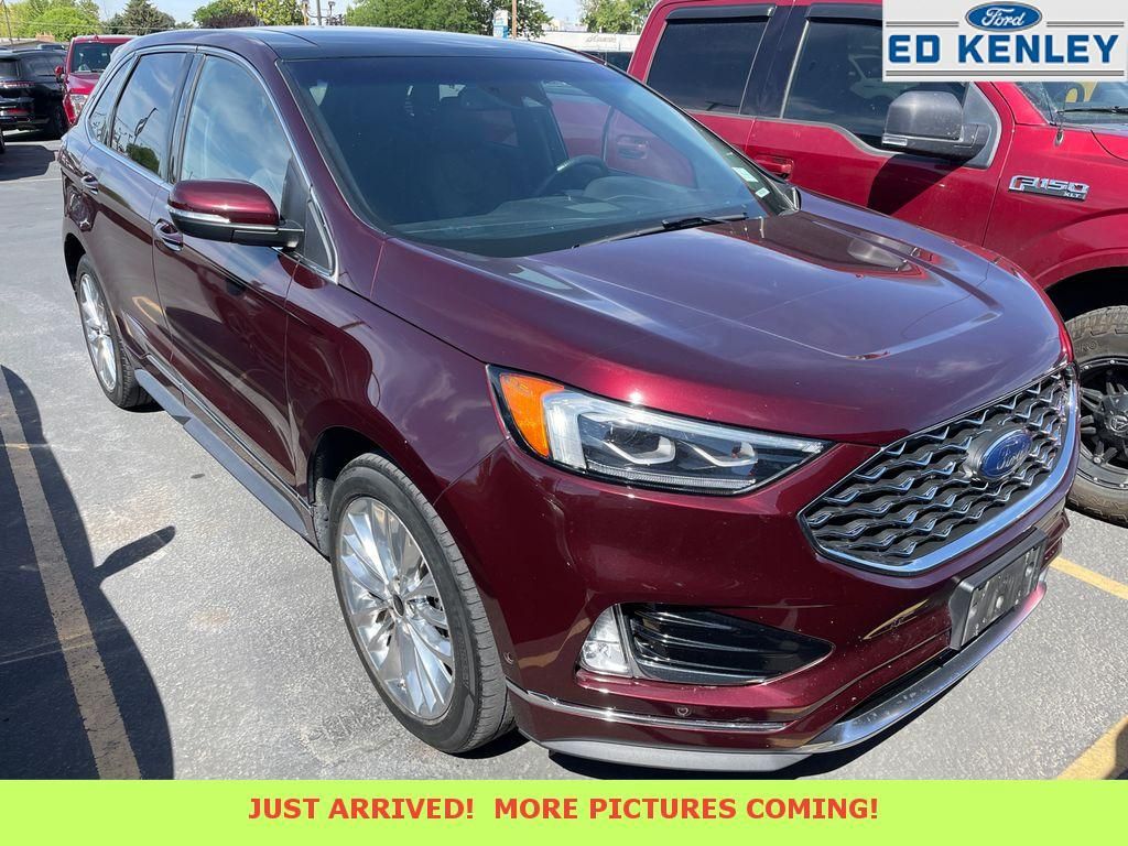 2020 Ford Edge Titanium