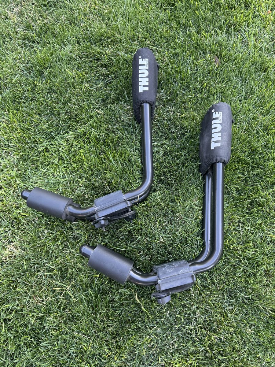 Thule Hull-a-Port kayak rack