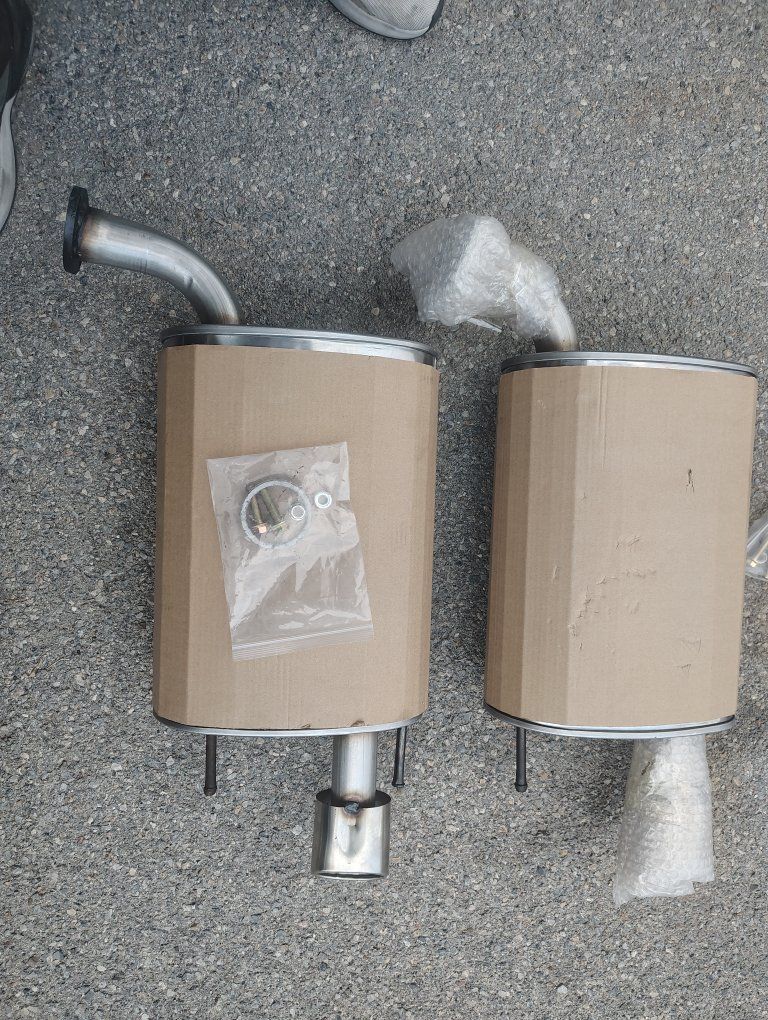 Kucaruche Stainless Steel Muffler for Toyota Camry 3.5L (TC07-L) $65 each
