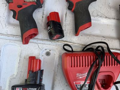 Milwaukee Drill + impact Drill