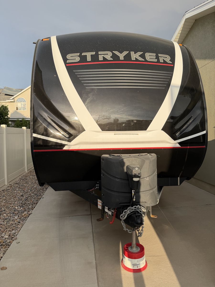 2023 Stryker Toy Hauler ST2516