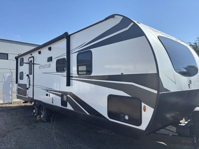 2021 Stratus Venture