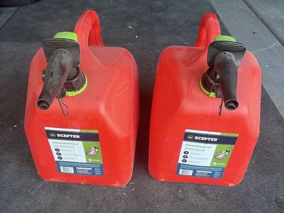 5 gallon gas can