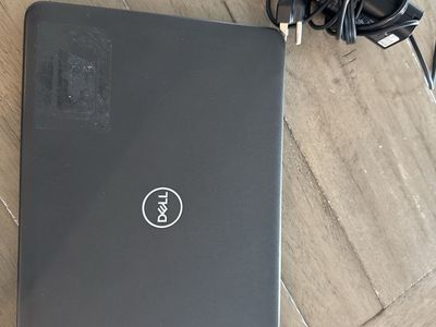 Dell Chromebook 3100 Laptop with Charger
