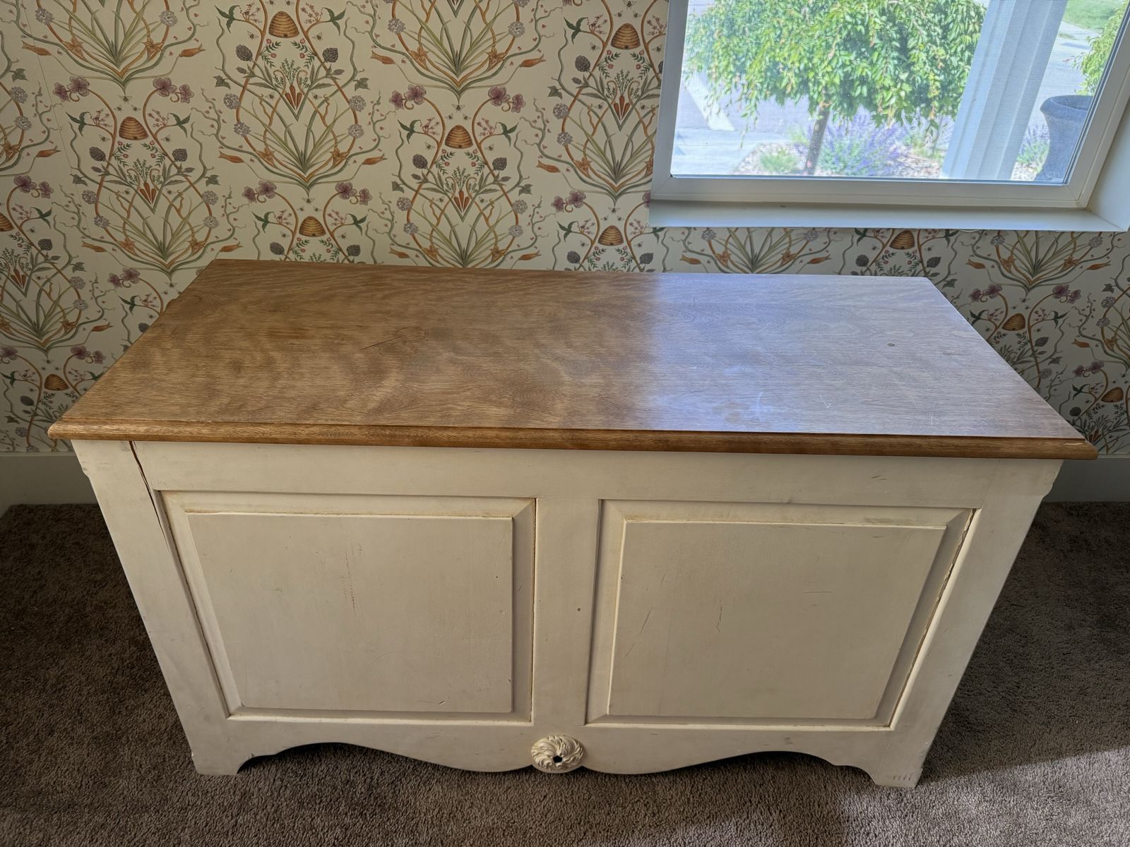 Vintage Style Chest