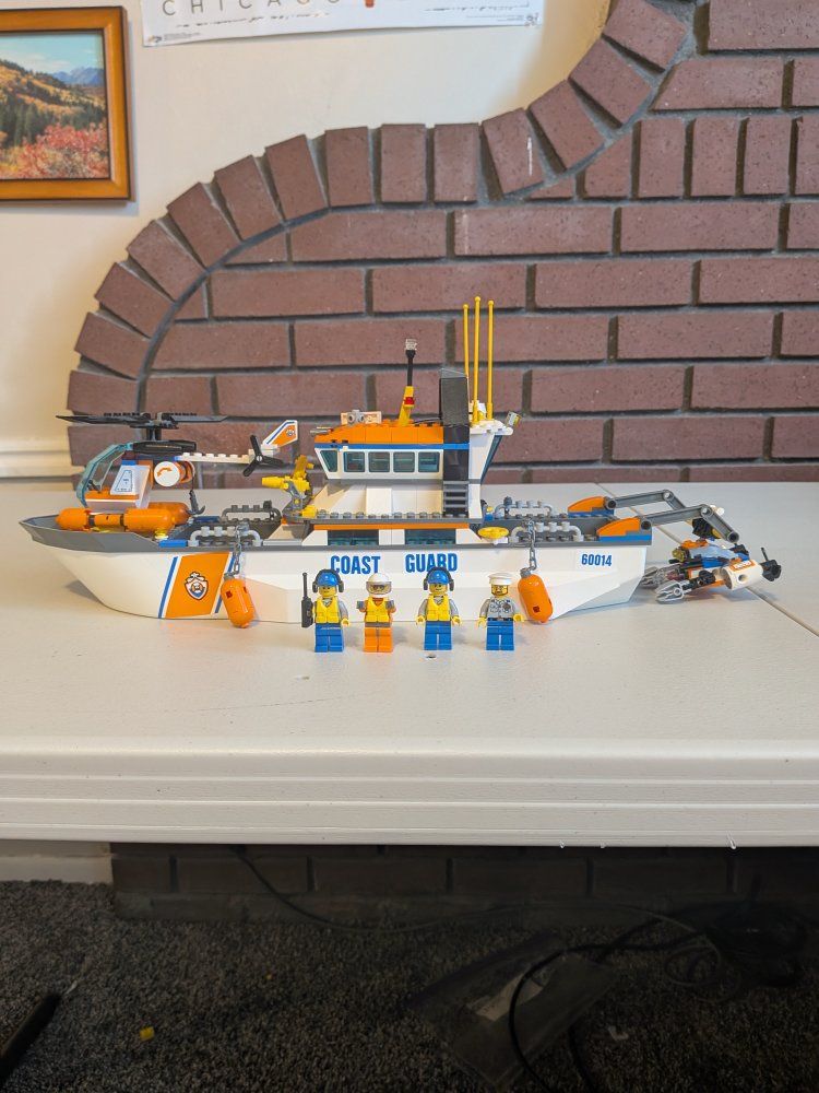 Lego Coast Guard Patrol boat incomplete