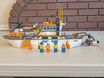 Lego Coast Guard Patrol boat incomplete
