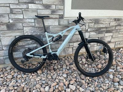 2022 Fezzari Wire Peak XL