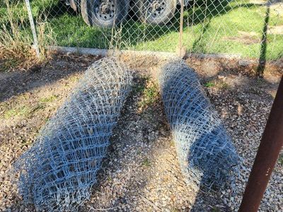 4 ft chainlink.