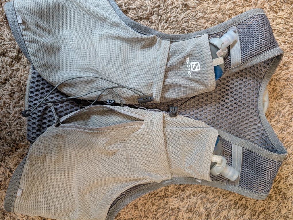 Salomon Running Vest