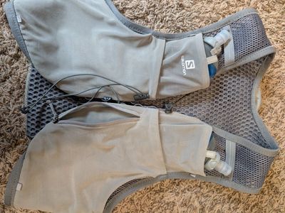 Salomon Running Vest