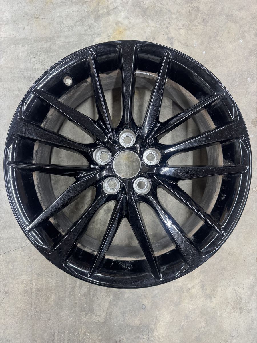 Toyota Camry Rim