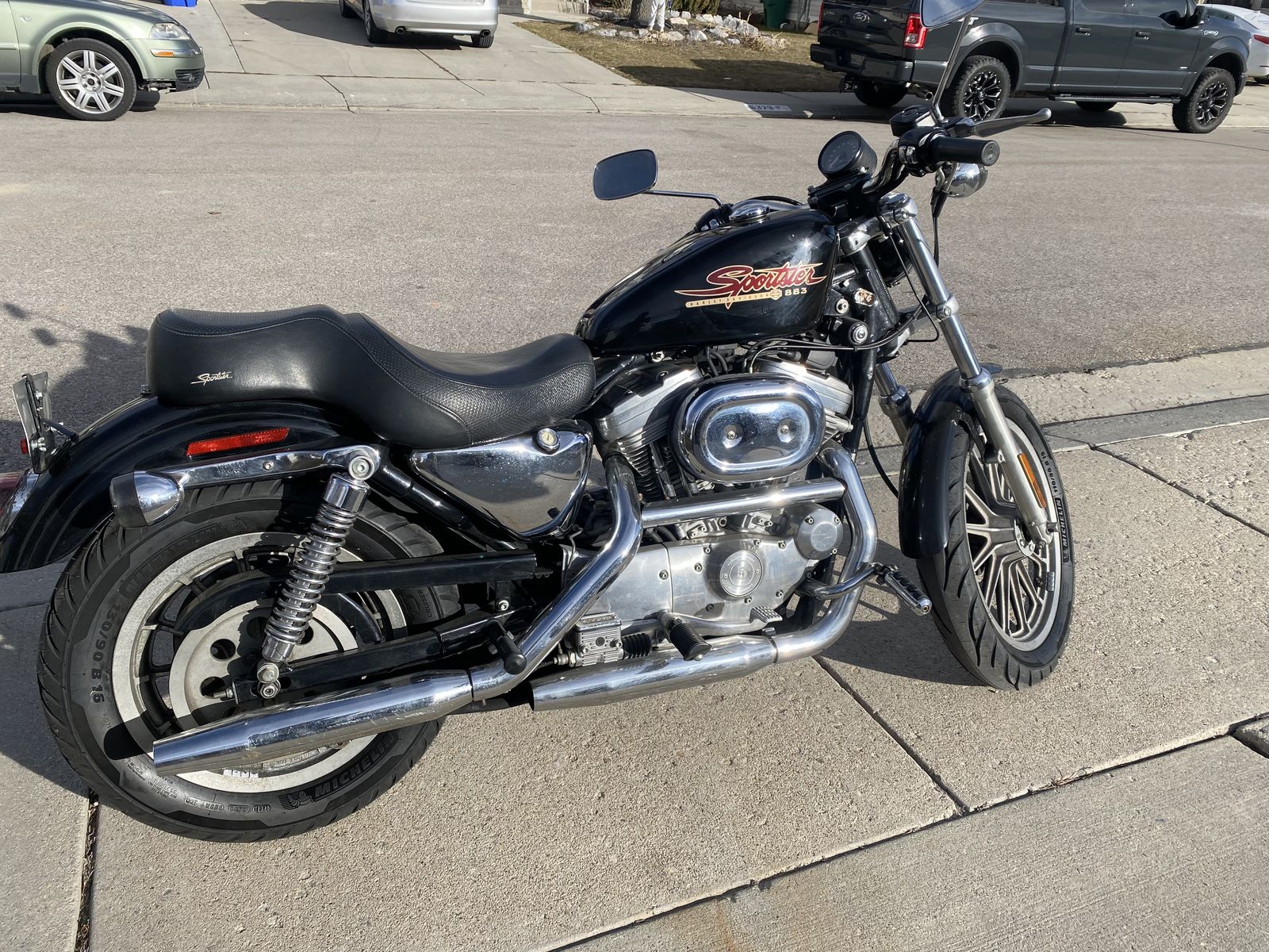 Price lowered- must sell 2000 HD X88 883CC Sportst