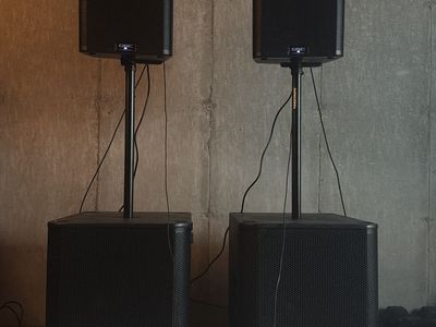 Qsc k series system. 2 Ks118 2 k12s