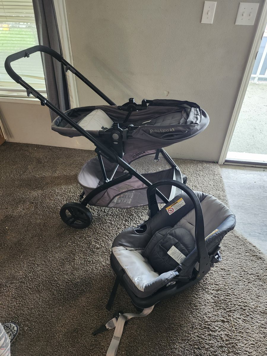 Babytrend stroller and car seat combo