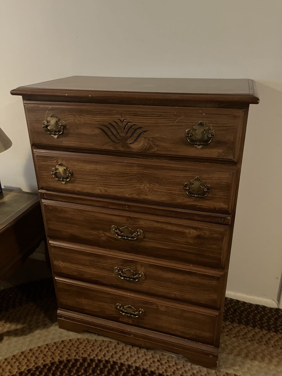 Vintage 5-Drawer Wood Dresser Chest of Drawers with Ornate Brass Pulls