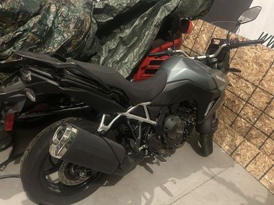 2024 Suzuki V-Strom 800