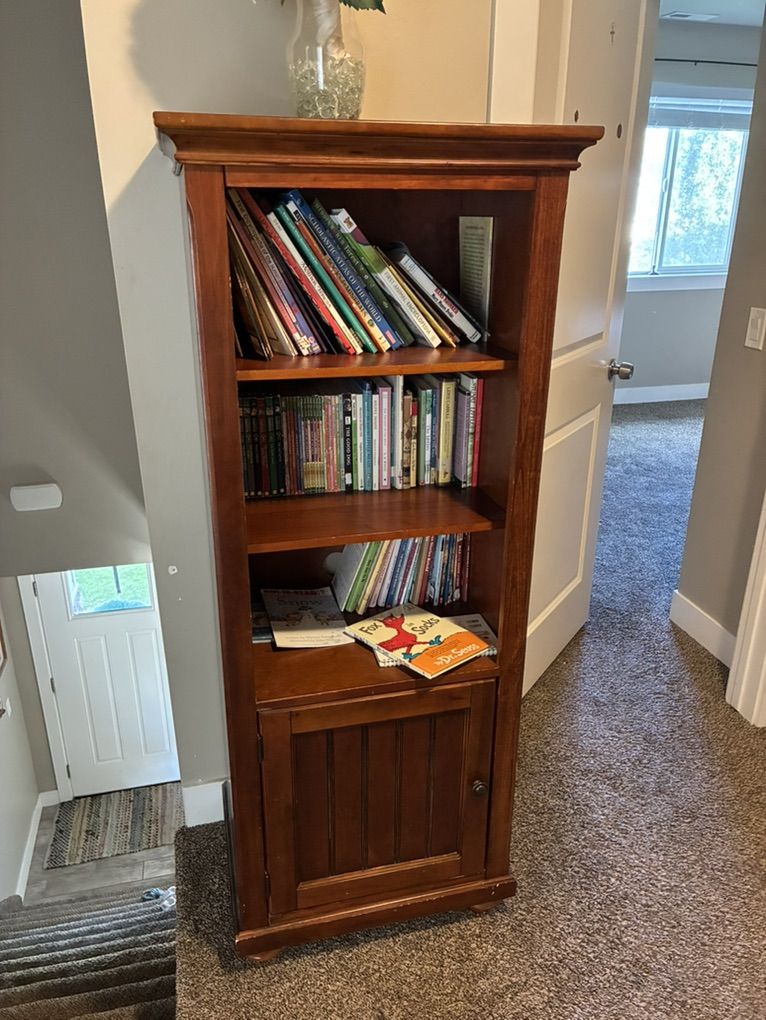 Entertainment Center Set, Plus