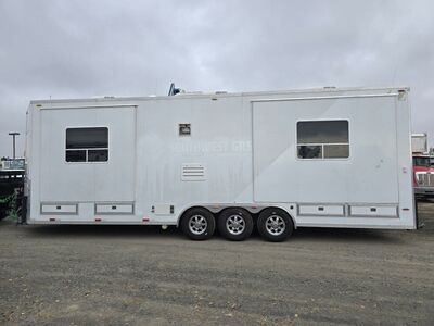 2012 BMS 34' Mobile Office Trailer