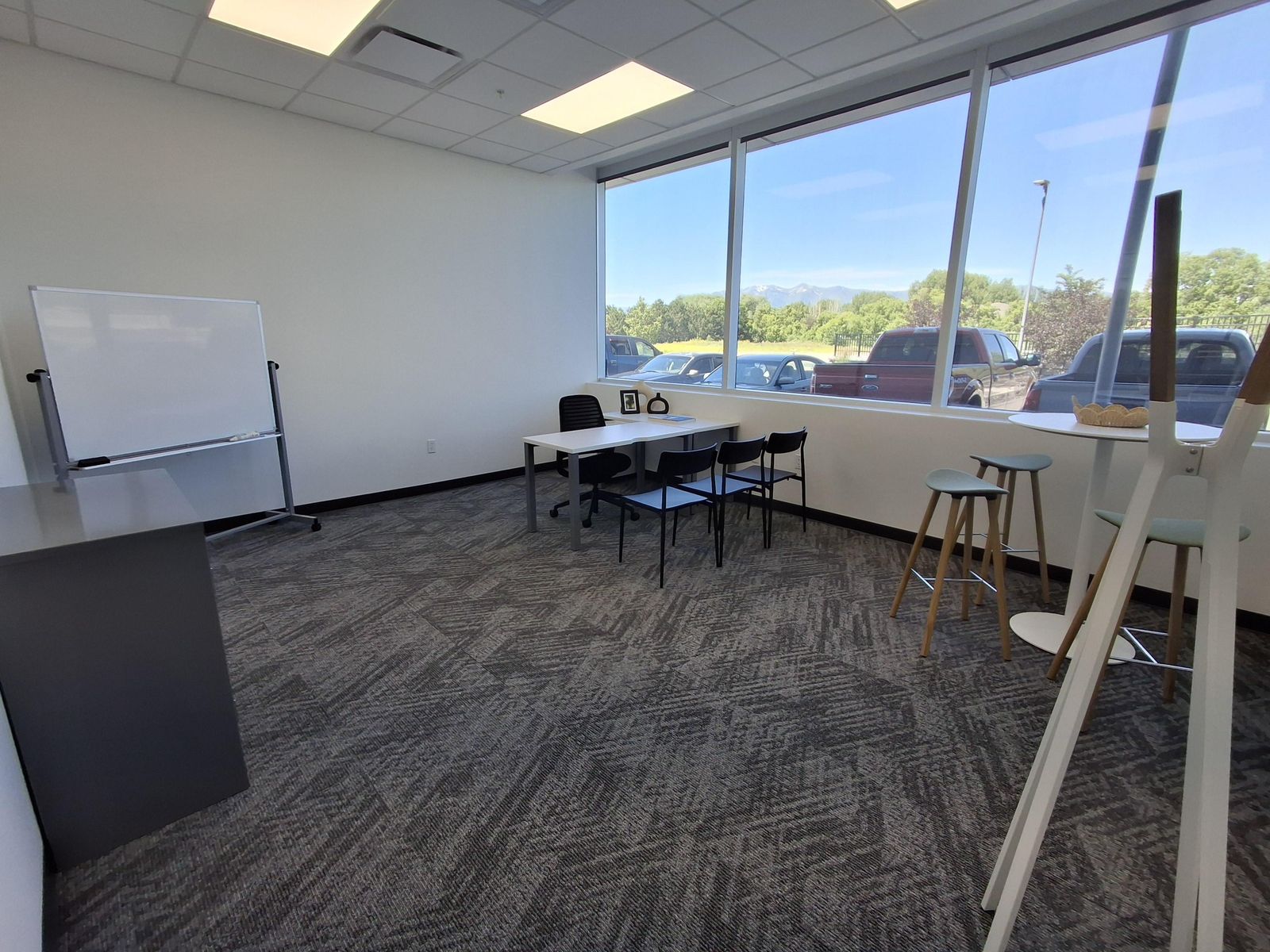 Client-Ready Office for Attorneys & Advisors  – Professional, Premiere Space