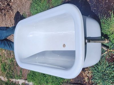claw foot tub