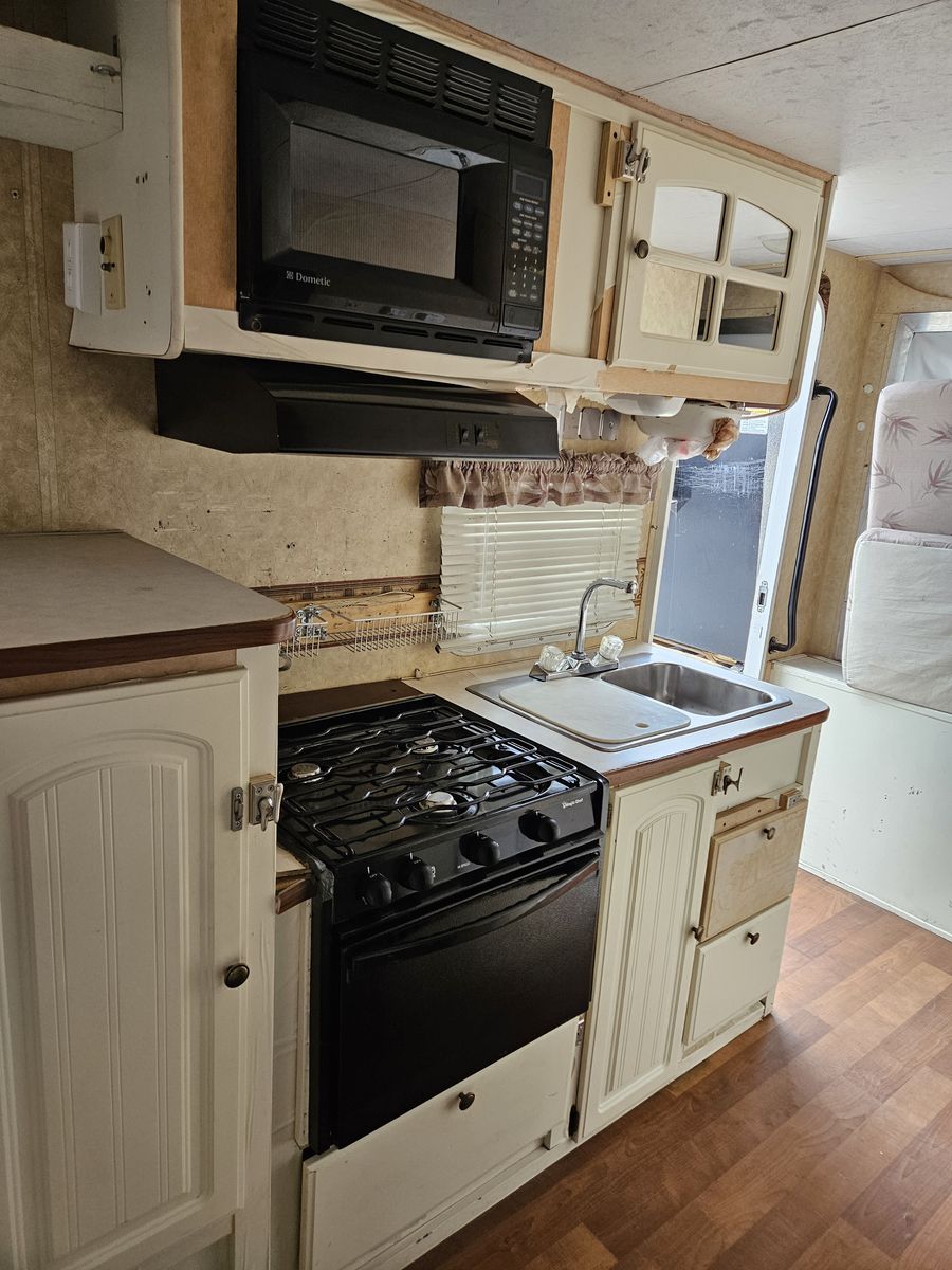 Main image 8