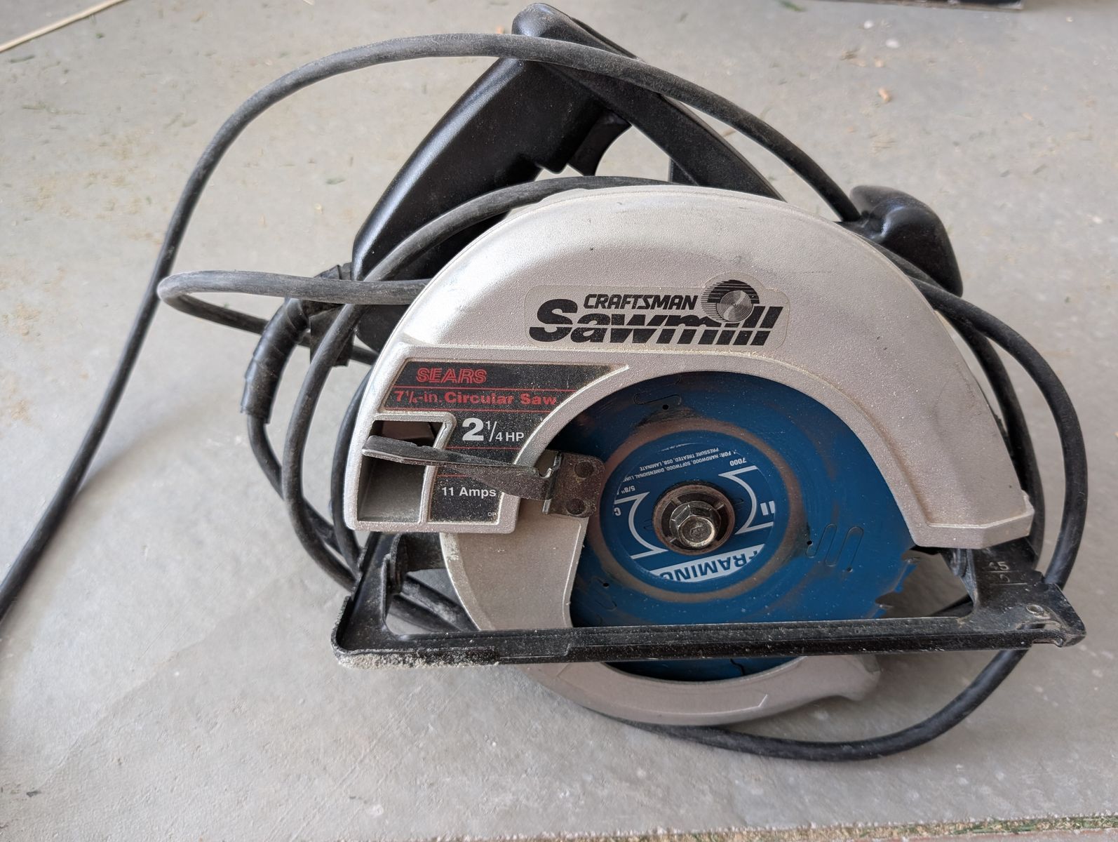 Awesome running heavy duty classic all metal craftsman sawmill circular saw
