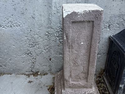 Outdoor Concrete looking Pedestal Plant Stand/Yard Decor - Weathered Gray/Brown