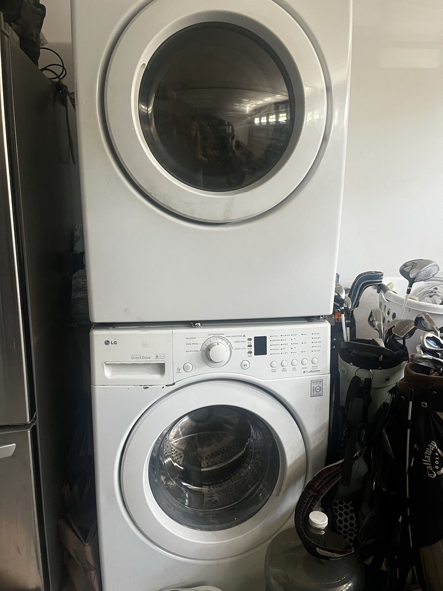 LG stackable washer dryer set