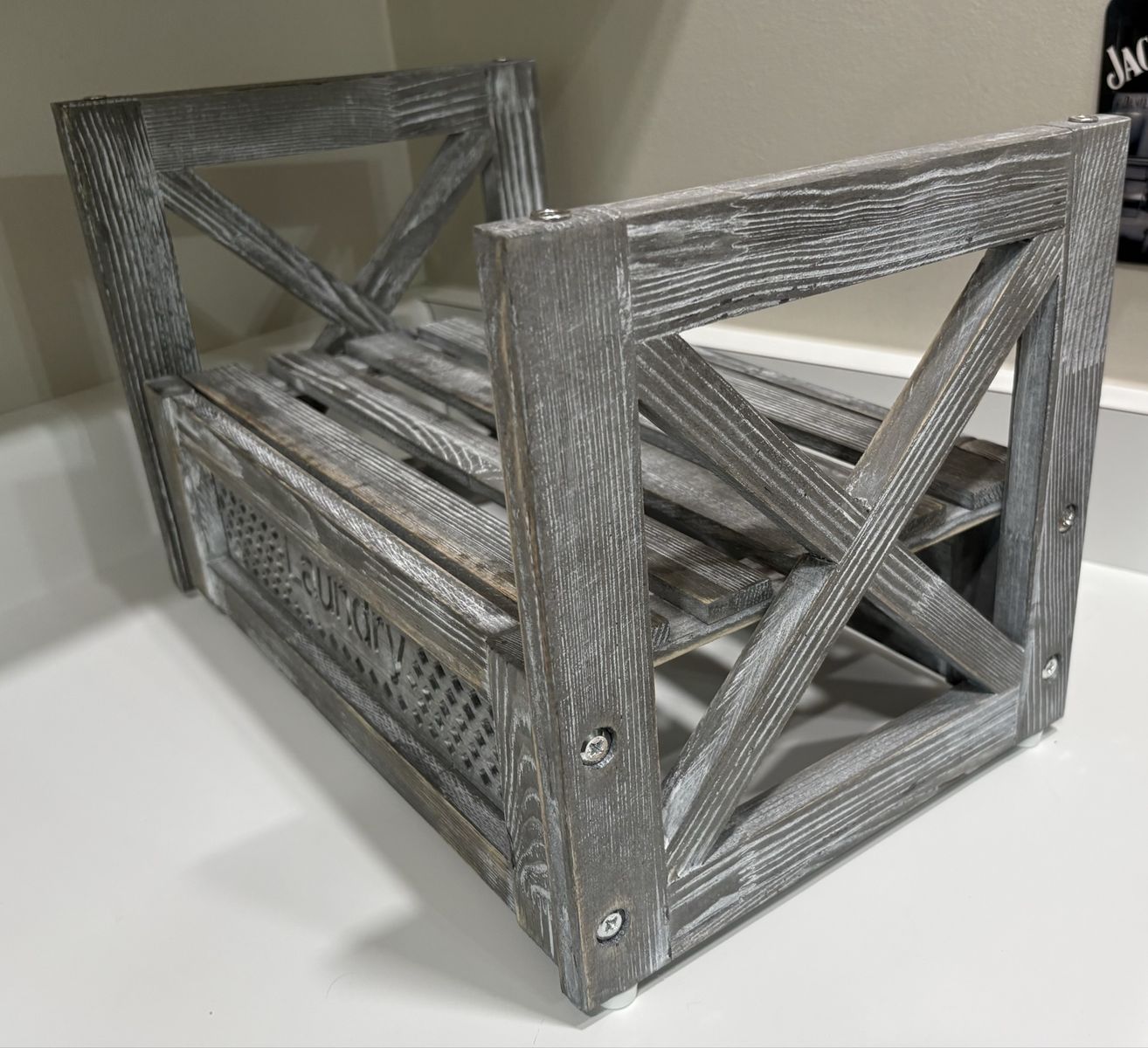 Main image 3