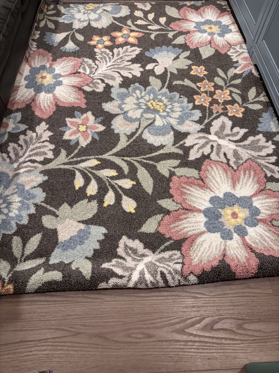 5x7 Rug Darling Pattern