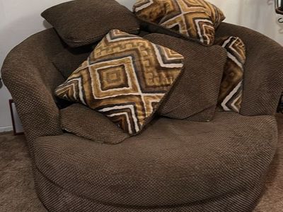 Round Comfy Chair