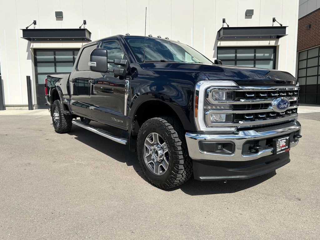2025 Ford F-350 Lariat