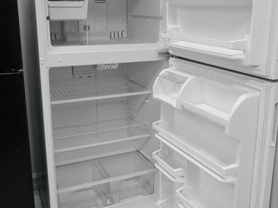 Clean 18 cf Refrigerator~90 Day Guarantee~With or Without Ice Maker